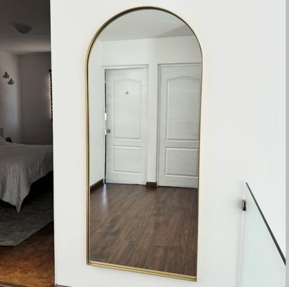 ARCO CON MARCO EN ACERO